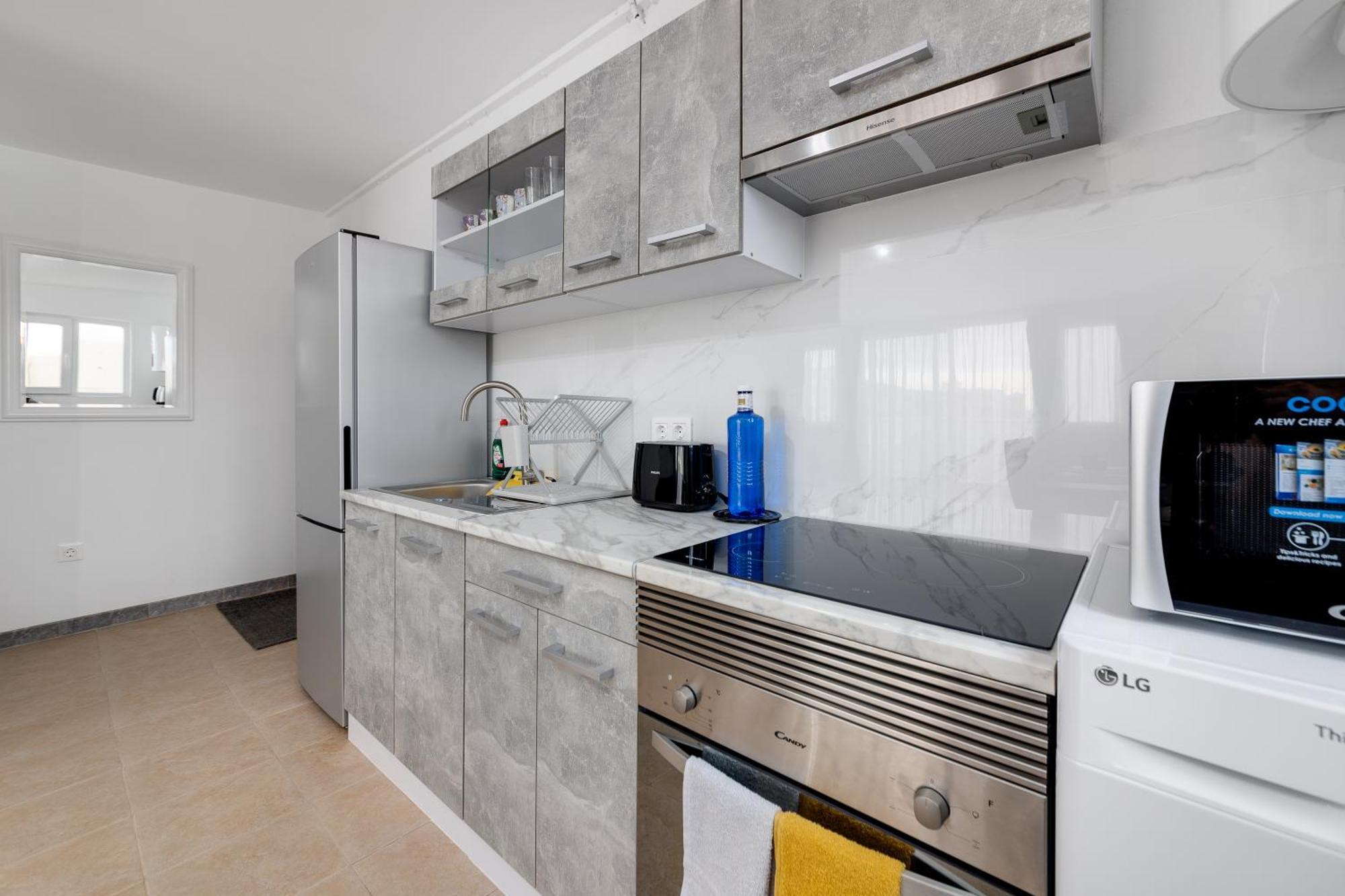 Cosy Apartment Near The Sea Torrevieja Bagian luar foto